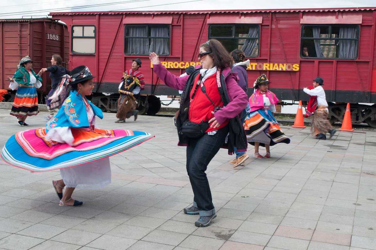Seit 1908 fährt der historische Zug El Tren Crucero von Quito durch ECuador. | Foto: Quito Turismo